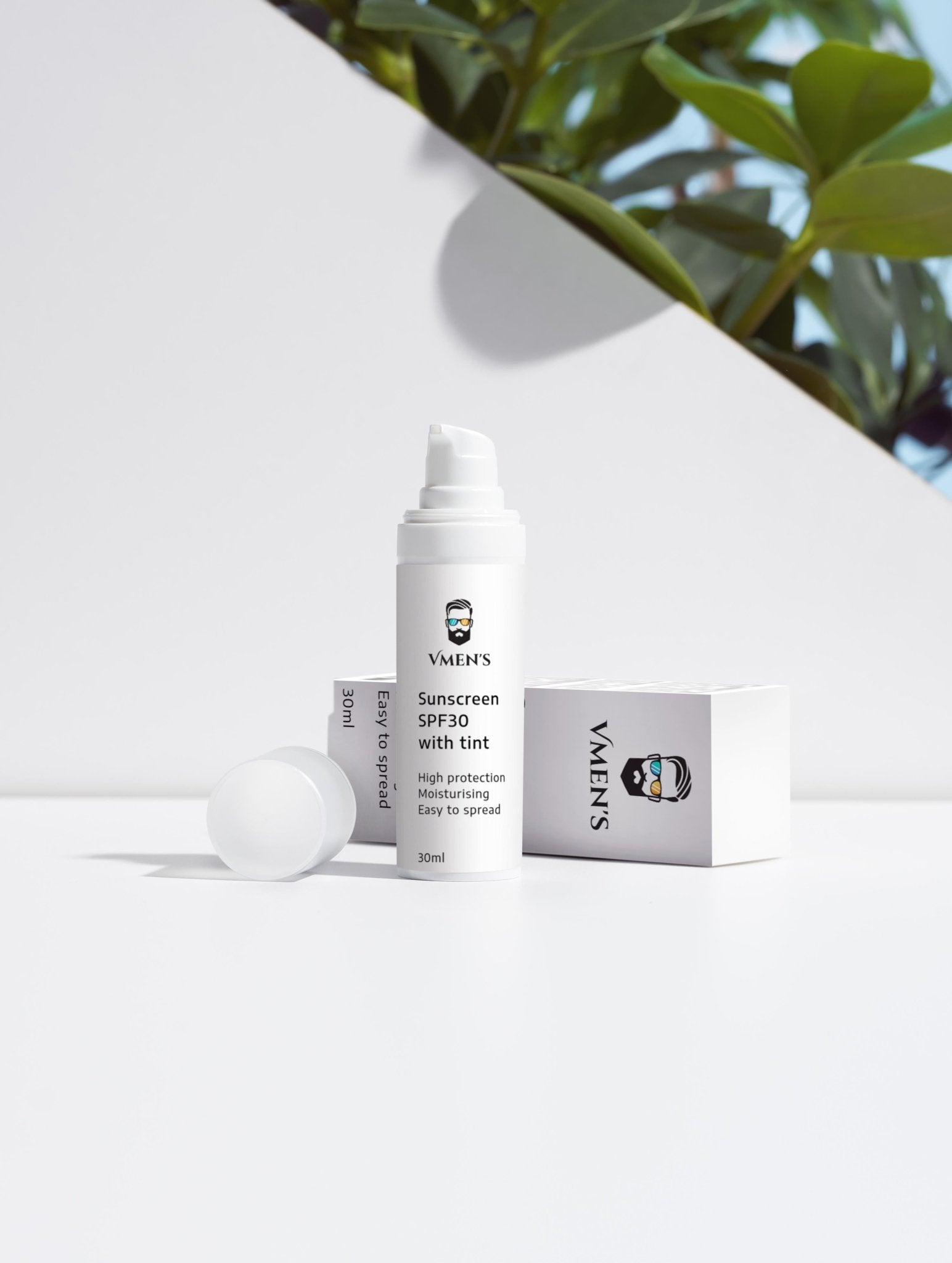 Seamless Protection That Enhances Your Natural Glow: Tinted Mineral Sunscreen SPF30 for Men - Vmen's