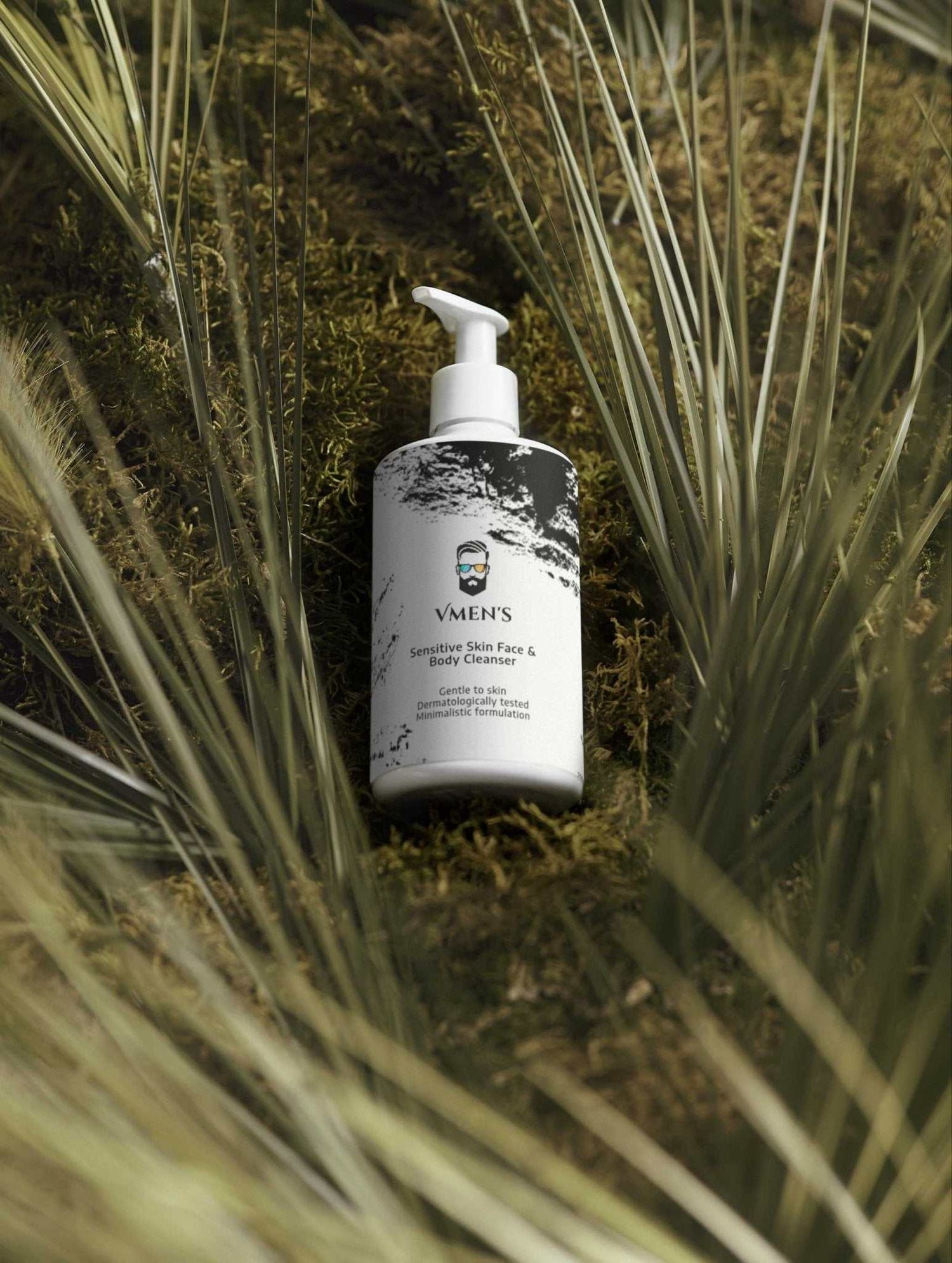 Sensitive Skin Face & Body Cleanser - Vmen&