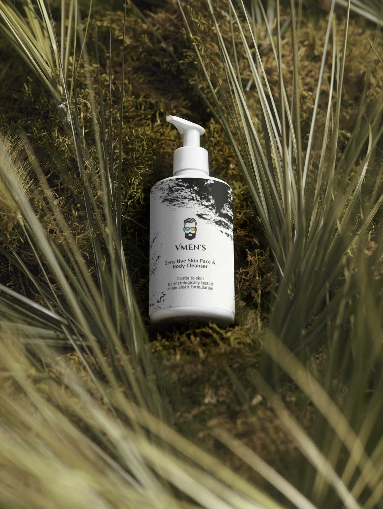 Sensitive Skin Face & Body Cleanser - Vmen&