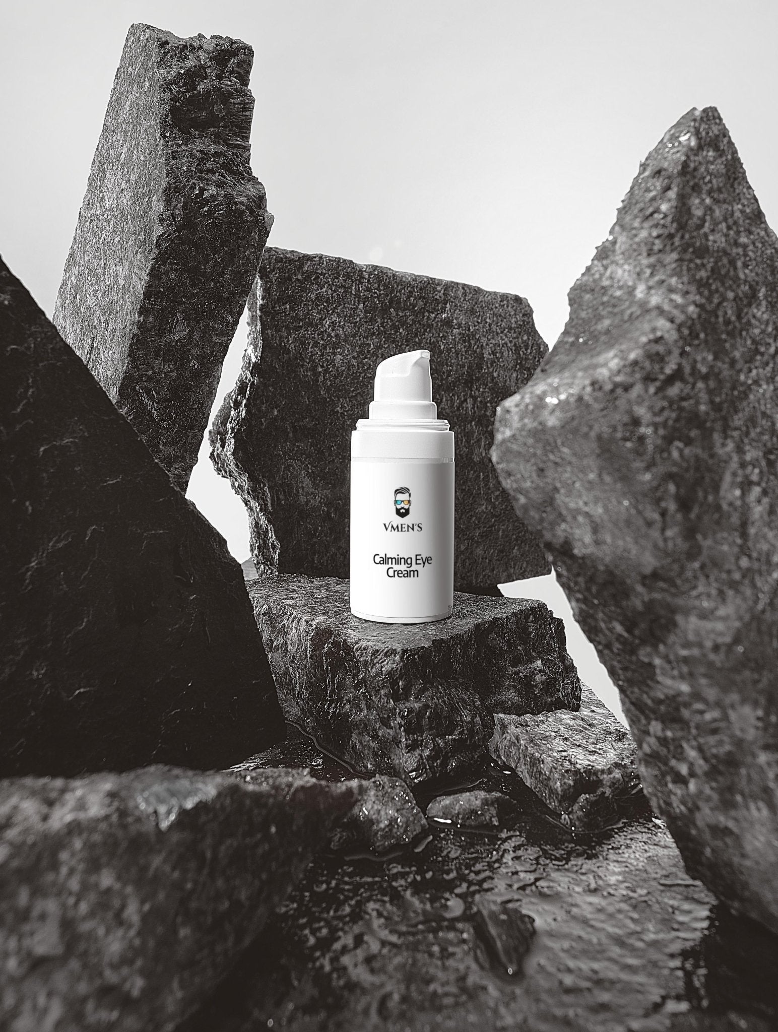 How to Use Calming Eye Cream for Men | VMEN’S